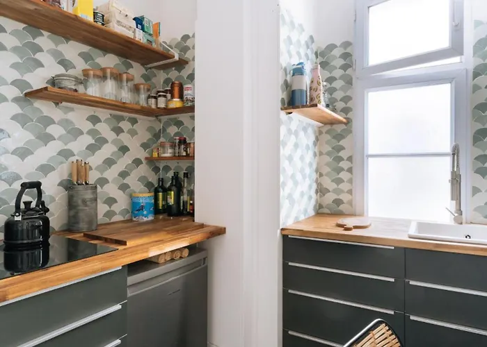 Charming & Central 1Bd Apartment Near Montmartre